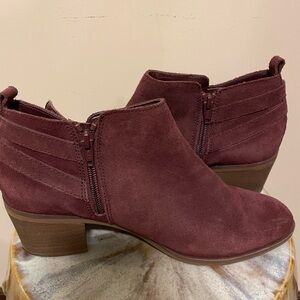 Sonoma Red Ankle Booties with Side Zipper